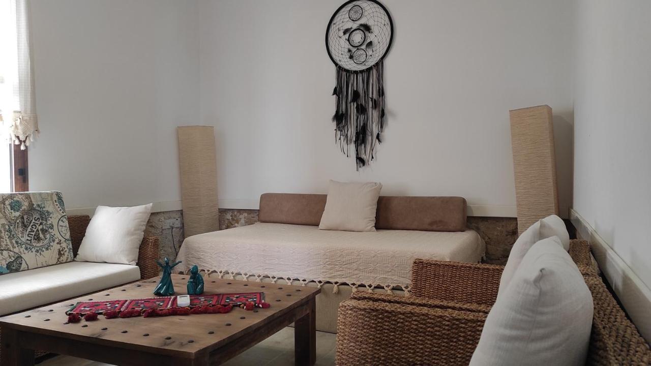 Mystic Guest House Famagusta Famagusta  Exterior foto
